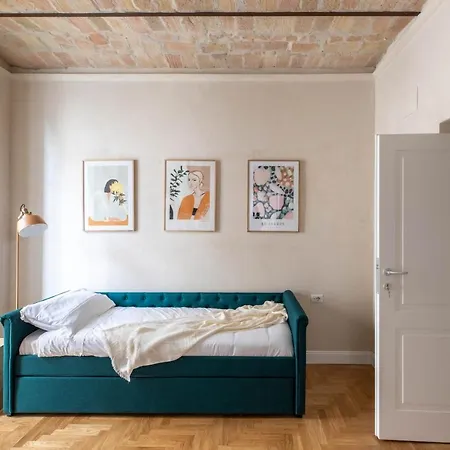 Iflat Lovely Flat In Trastevere Rome