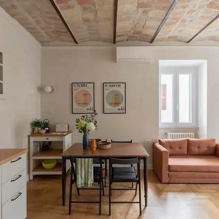 Apartment Iflat Lovely Flat In Trastevere Rome